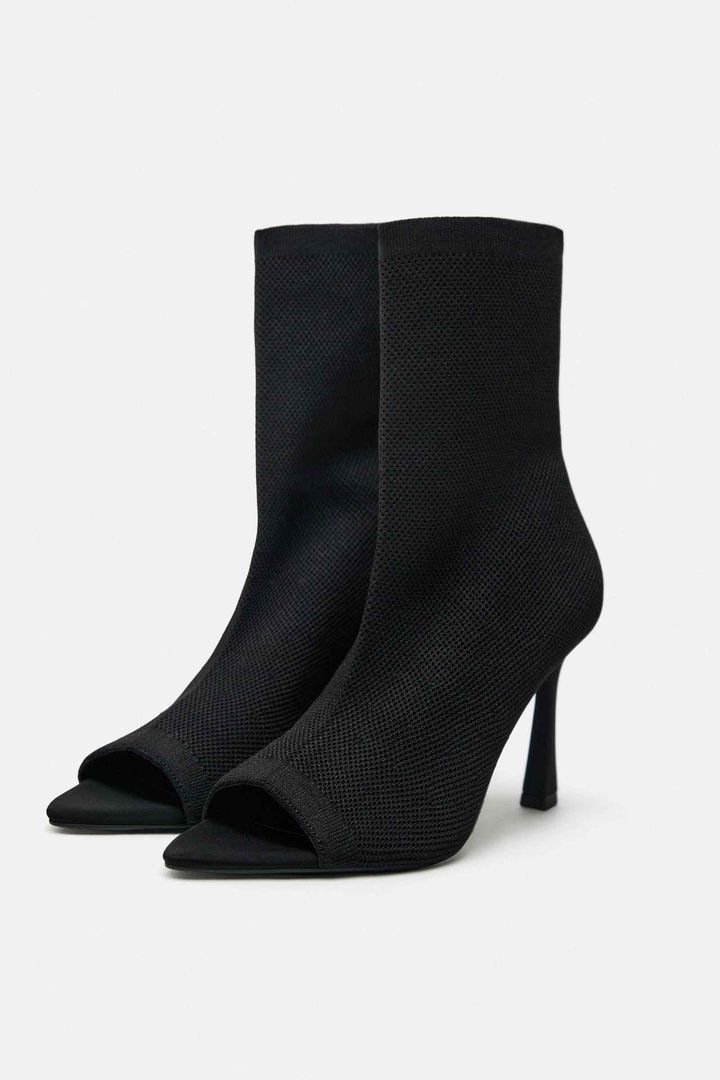 画像2: 出典：ZARA