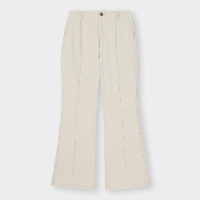 GUの値下げパンツ