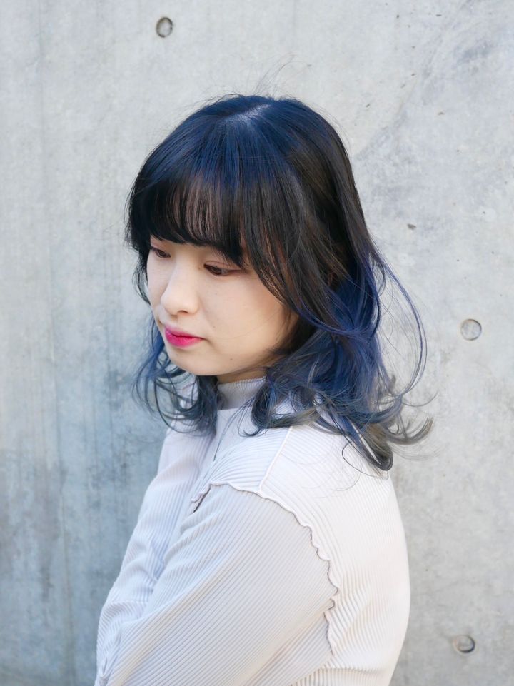 【レングス別】触覚ヘアをつくるおすすめの巻き方はズバリ「外巻き」