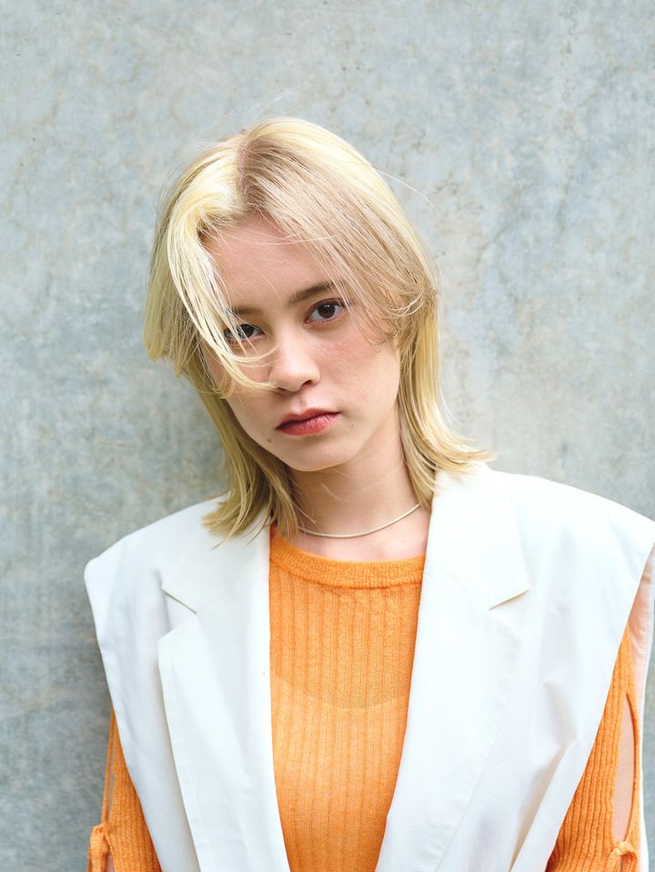 【レングス別】触覚ヘアをつくるおすすめの巻き方はズバリ「外巻き」