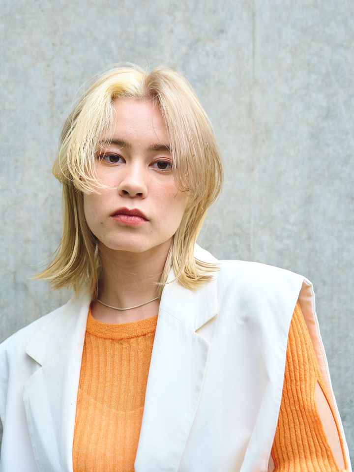 【レングス別】触覚ヘアをつくるおすすめの巻き方はズバリ「外巻き」