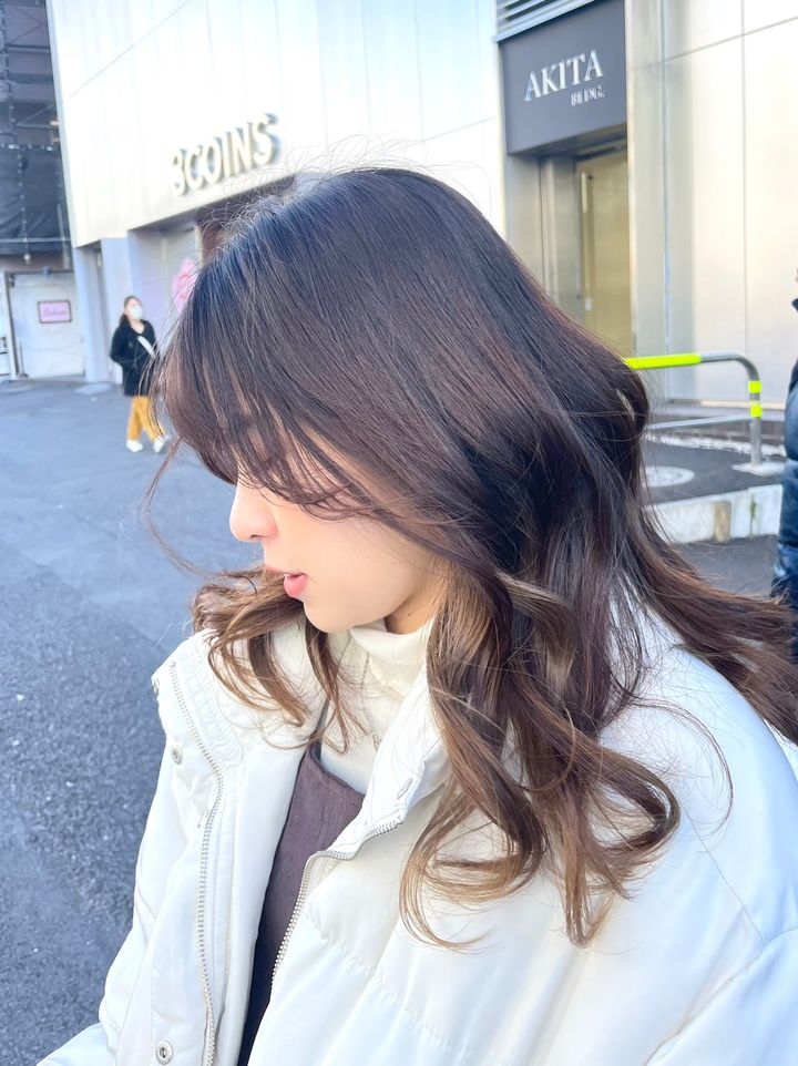 美容師直伝「黒髪ボブ×ハイライト」のオーダー方法＆ヘアカタログで最旬スタイルをチェック！