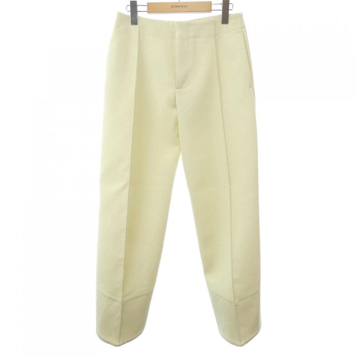 ボッテガヴェネタのパンツ