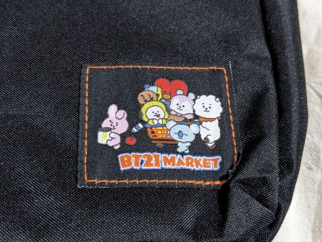 ショルダーバッグのアート部分