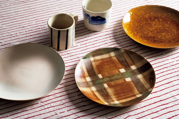 〈Satoko Sai + Tomoko Kurahara〉のイヤーズプレート