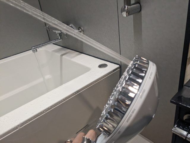 ReFa FINE BUBBLE DIA（リファファインバブル ダイア）