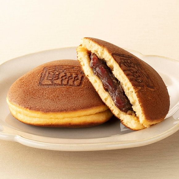 北海道産大納言どらやき 1個 151円（税込）