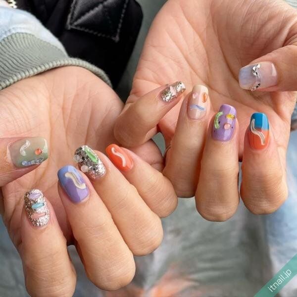 nailsalon305が投稿したネイルデザイン [photoid:I0121207] via Itnail Design (728992)