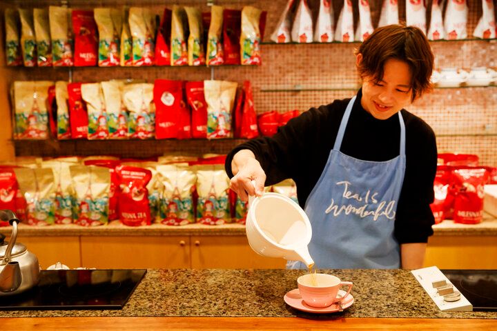 130種以上の紅茶を“ティーフリー”で。梅田のティーサロン「ムレスナティー 大阪」で心ゆくまで紅茶を楽しむ