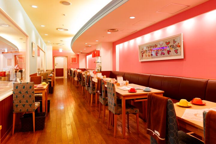 130種以上の紅茶を“ティーフリー”で。梅田のティーサロン「ムレスナティー 大阪」で心ゆくまで紅茶を楽しむ