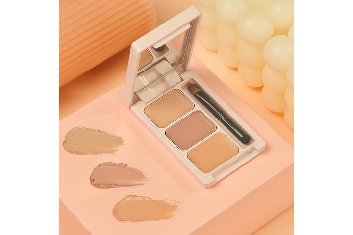 カバーパーフェクトコンシーラー／￥2,200（税込み）