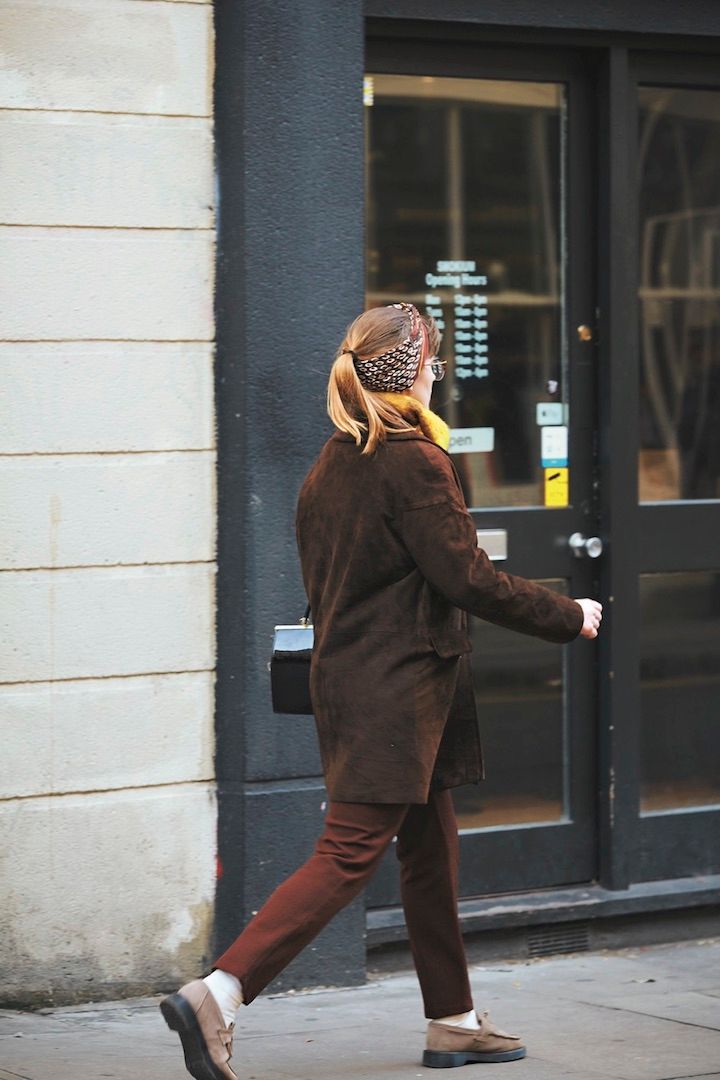 季節の変わり目のオシャレコーデ7選。アウター選びや重ね着の参考に【ロンドンガールの一週間コーデ】