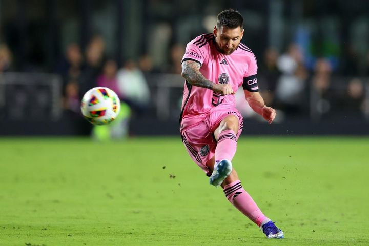 歴史上「最も直接フリーキックのゴールが多い選手」ベスト10