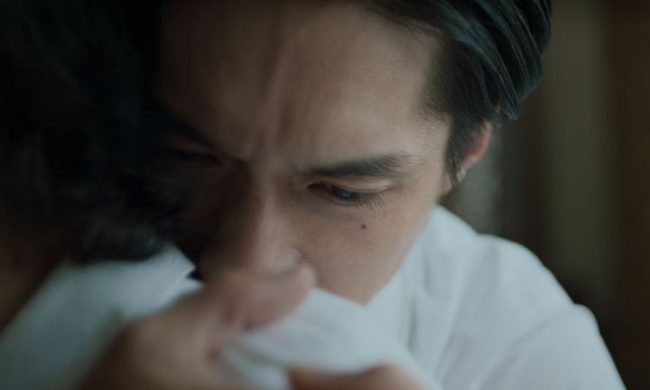 俳優・錦戸亮の歩みと魅力に迫る！『コットンテール』では息子と父の2つの顔を披露