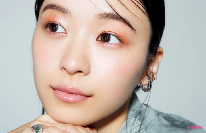 “美肌印象狙い”のアイメイク。NARSの血色ブラウンパレットで湿度のある肌に_6