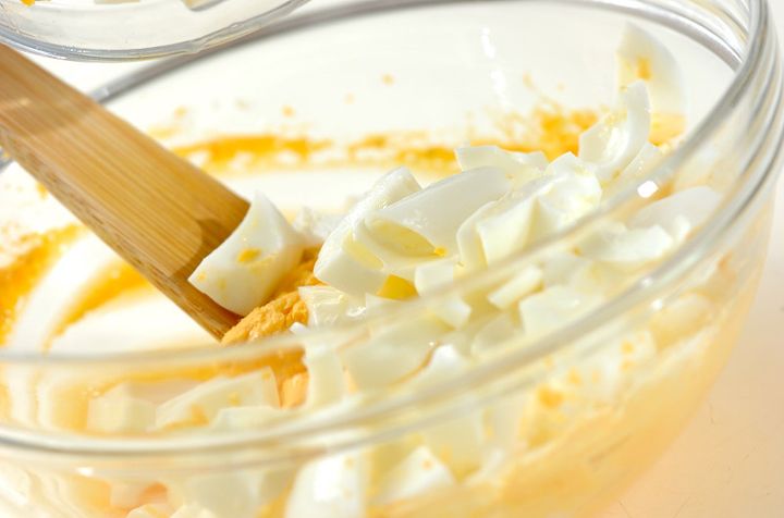 ひと手間でなめらか！卵だけサラダの作り方2