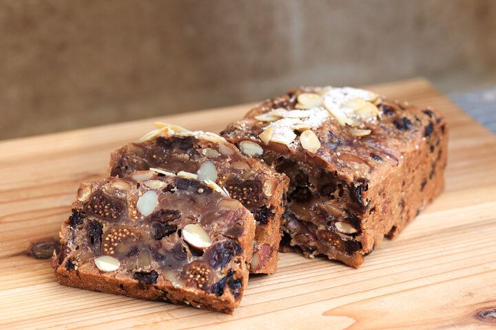 京都・下鴨の路地にたたずむ古民家ベーカリー「はちはち」で、天然酵母を使った風味豊かなドイツパンを♪