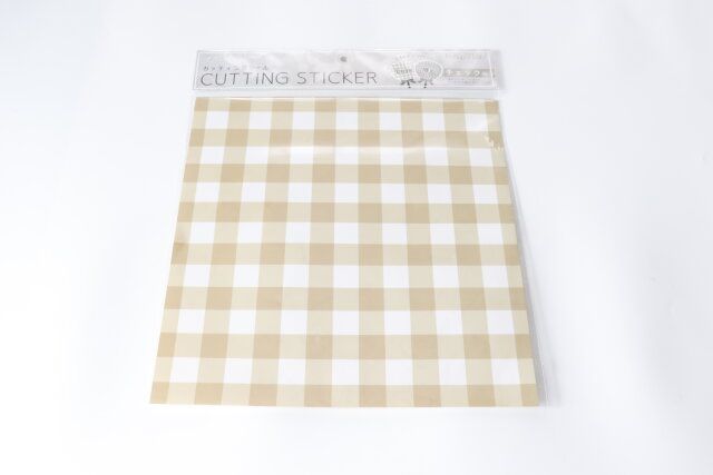 セリアのカッティングシールのパッケージ