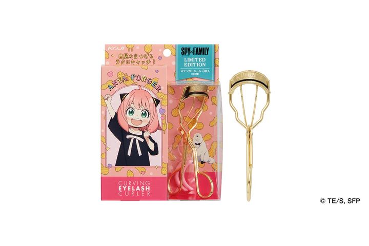 カービングアイラッシュカーラー スパイファミリー／￥1,980（税込み）（C）TE／S,SFP