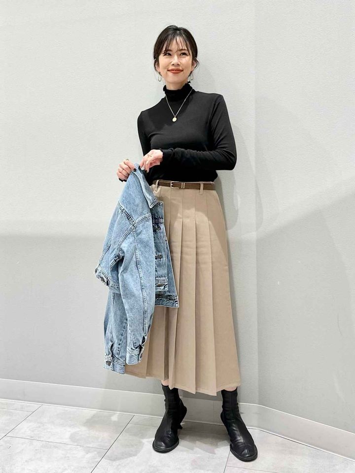 画像2: 出典：GU