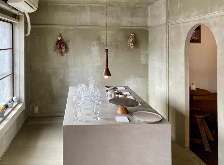 吉祥寺の郊外にひっそりと佇む、アンティークな隠れ家フルーツパーラー♪「果実店 canvas」