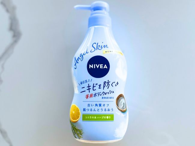 『ニベア エンジェルスキン ボディウォッシュ アクネクリア』