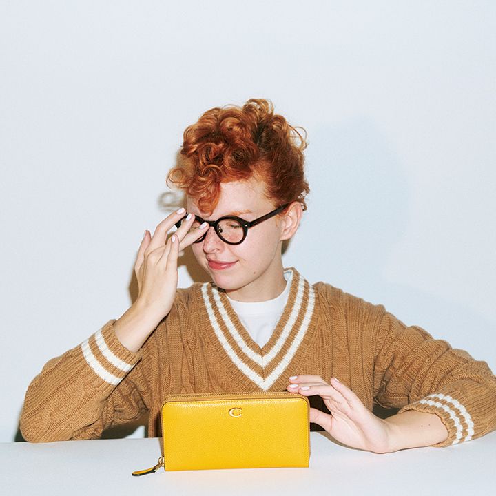 金運もアップしそう！人気ブランドのオシャレな財布10選