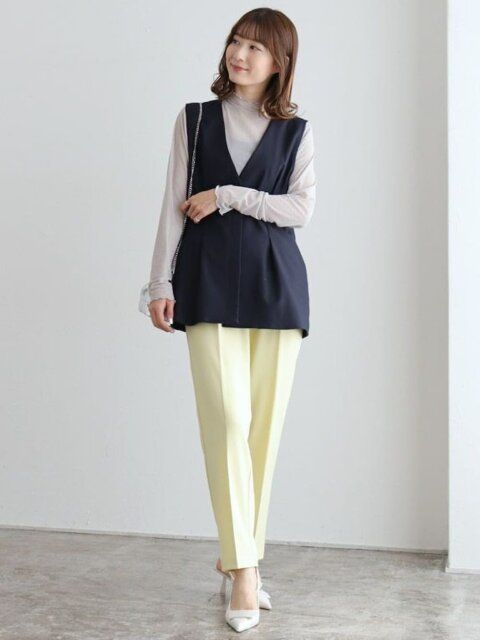 大人女子の春カラーコーデ