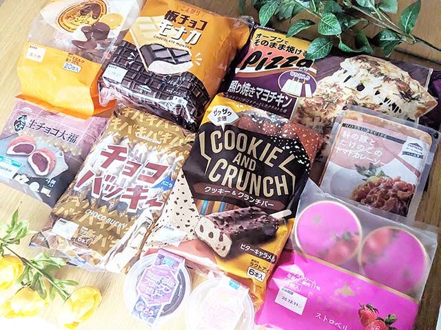 【シャトレーゼ】通販限定「春のハッピーボックス アイスセット 9種26個」の商品がテーブルにズラッと並べられている様子