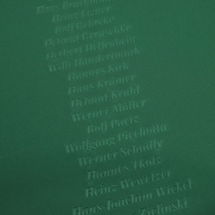 室屋成のハノーファー、「優勝70周年記念」ユニフォームを発表！いつもの赤ではなく“緑シャツ”の理由とは