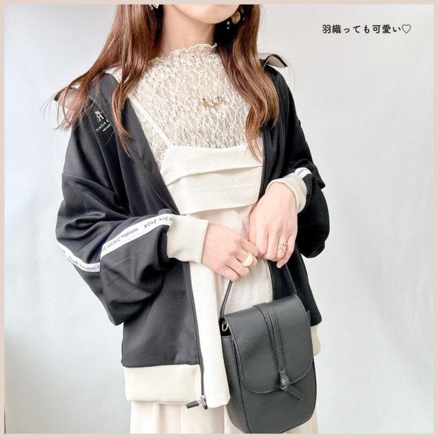 トラックジャケットコーデ