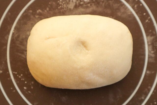 北欧風シナモンロール レシピ ガス抜きをしてベンチタイム