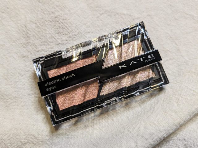 KATEアイシャドウの写真