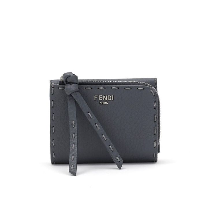 FENDINのお財布 ピーカブー