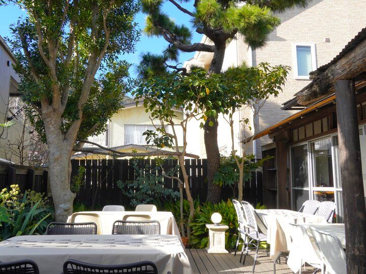 鎌倉・長谷の古民家カフェ「サカノシタ」で味わう♪自家製レモンソースのパンケーキ