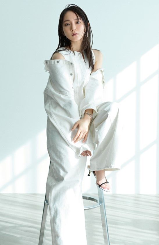 吉岡里帆 Riho Yoshioka