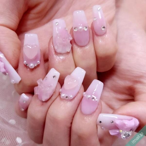いろはねいるが投稿したネイルデザイン [photoid:I0127236] via Itnail Design (729308)