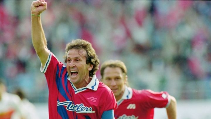 1枚10万円超えも！トレーディングカードで高額取引されたJリーガーベスト5