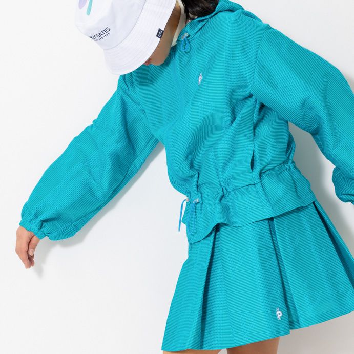 ゴルフ場でインパクト大！ この春のおすすめは気分も見た目も華やぐ“セットアップ”