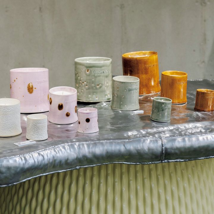 TAMBURINSの店内のキャンドル