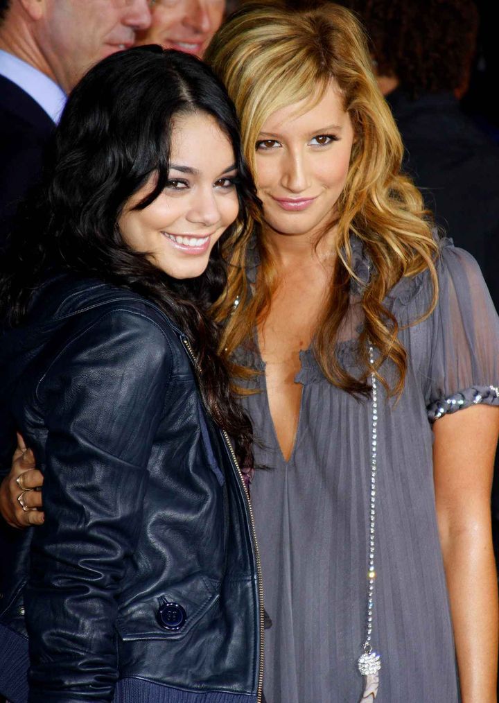 画像1: ヴァネッサ・ハジェンズとアシュレイ・ティスデイルの間に不仲説が浮上