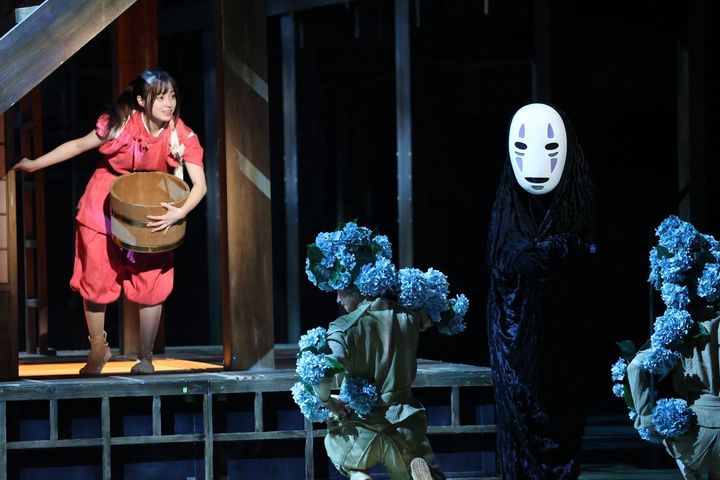 2022年初演 舞台「千と千尋の神隠し」舞台写真