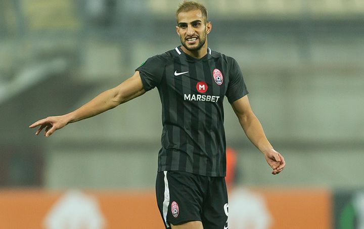 「Jリーグ初のイラン人選手」に！福岡がイラン代表FWザヘディの獲得を発表