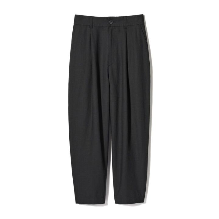 ユニクロとコントワー・デ・コトニエ リネンブレンドタックテーパードパンツ 3990円