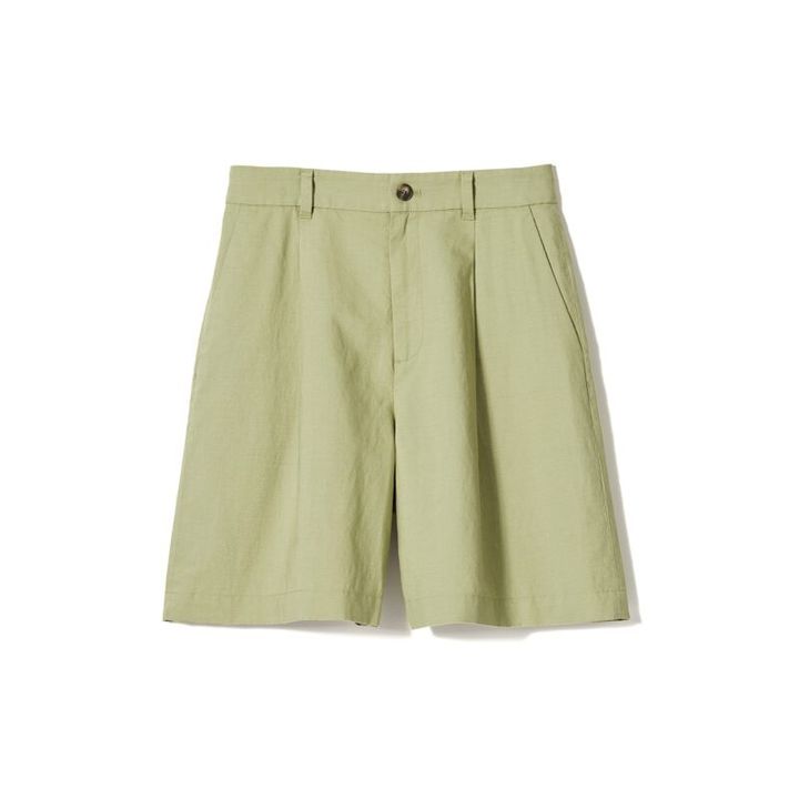 リネンのショートパンツはジャケットとセットに出来る コントワー・デ・コトニエ