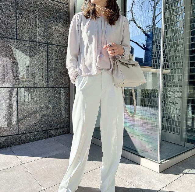 UNIQLOタックワイドパンツコーデ1