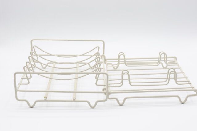 スリーコインズの折りたたみディッシュラック