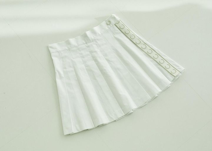 画像: スカート￥19,800／フレッドペリー×レイ ビームス（レイ ビームス 新宿） 出典：www.beams.co.jp