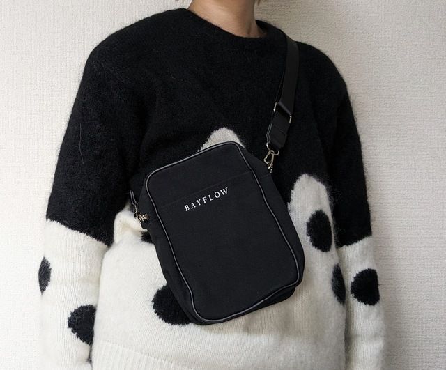 黒肩にかけたところ