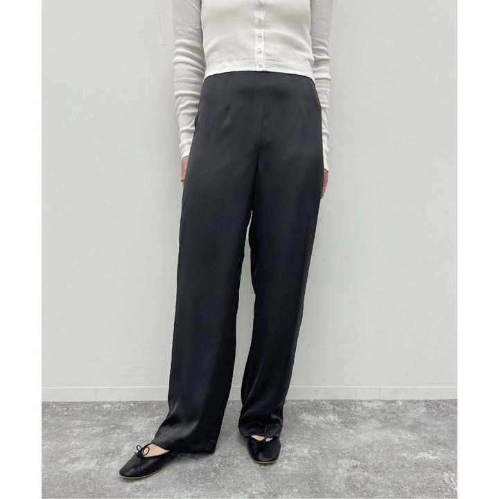 画像: ヴィンテージサテンパンツ￥13,200／U by SPICK&SPAN（U by SPICK&SPAN ルミネ池袋店） 出典：U by SPICK&SPAN公式Instagram